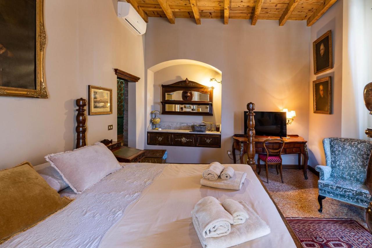 B&B Formigola Corticelle Pieve Екстериор снимка